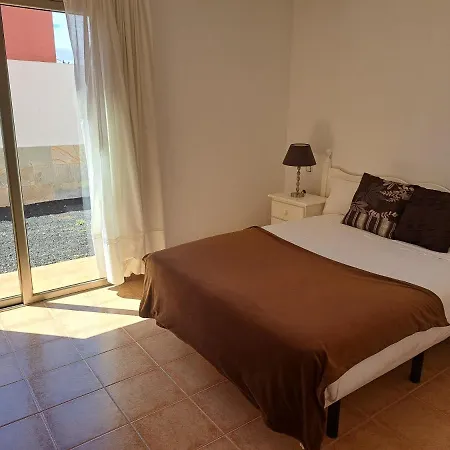 Paradise * La Guirra